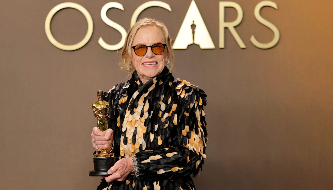 Amy Madigan Makes Oscar History at 75