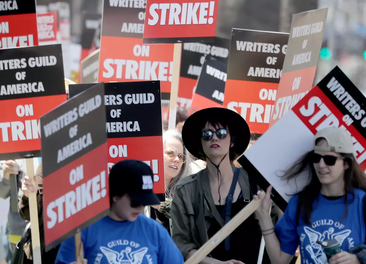 Hollywood Writers Secure New 4-Year Deal, Signaling Major Industry Comeback
