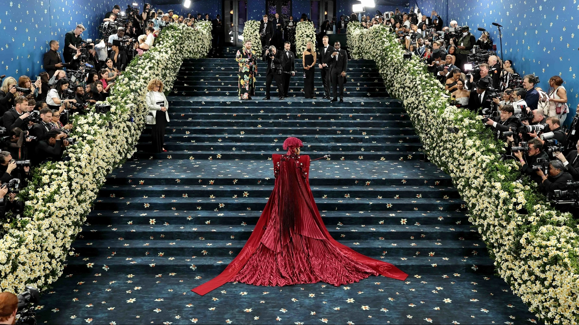 Met Gala 2026 Takes Over Hollywood Headlines With Iconic Fashion Moments
