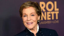 Julie Andrews Makes Rare Public Appearance and Touches Fans Worldwide